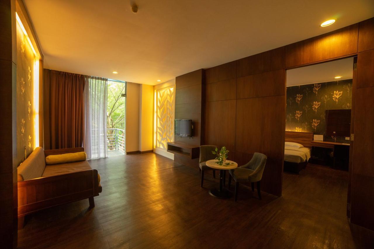 Waterfront Boutique Hotel Port Dickson Kültér fotó
